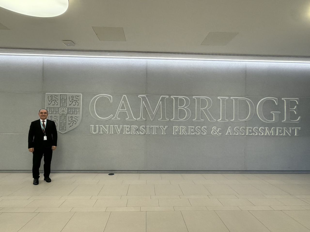 Enhancing the Quality of Education: University Representative Participates in an International Program in Cambridge